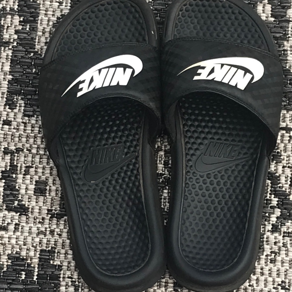 Nike slides